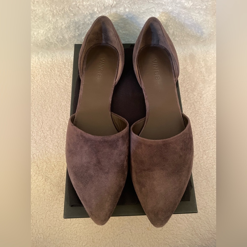 NIB Vince Brown Suede Nina Flats Size 10
